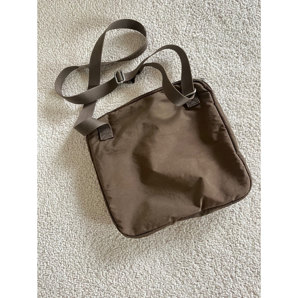 Baggallini green Nylon Crossbody Travel Bag Functional  Neutral Multi-Pocket - Picture 12 of 12